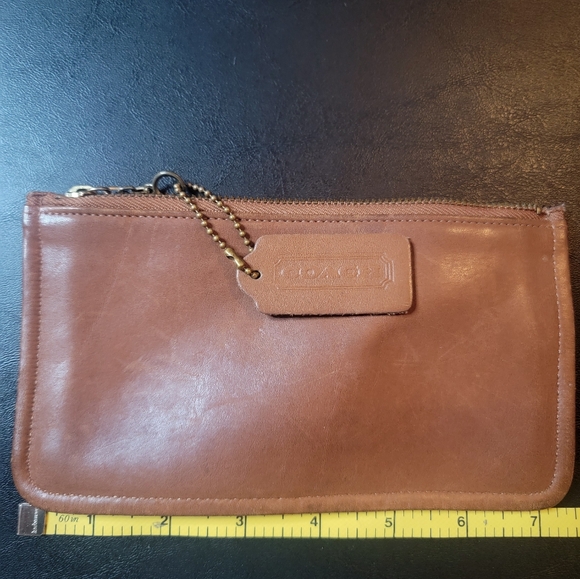 Coach used bag w wallet coin and key chain a four piece set - Picture 14 of 16